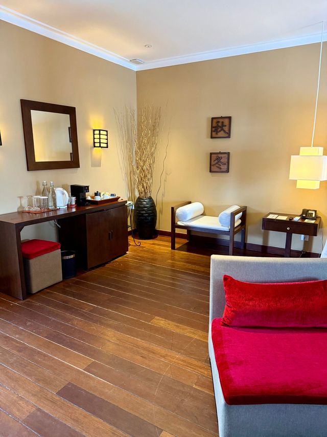 A Serene Stay at Adaaran Select Hudhuranfushi