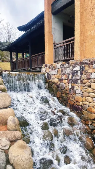 당신이 몰랐던 요호 소도시 가이드가 왔어요