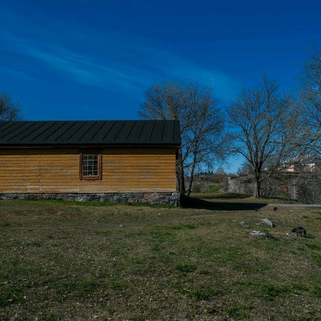 🌊 A Day Trip to Suomenlinna: Helsinki’s Seaside Time Capsule