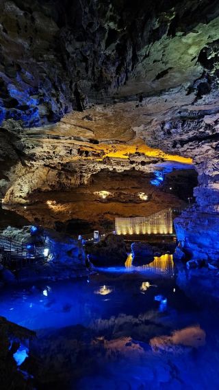 Follow the stars to check in at the karst caves