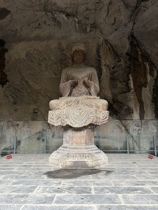洛陽 / 龍門石窟