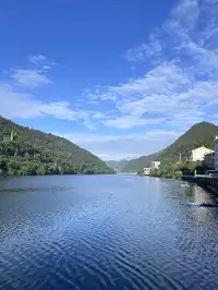 上海31歲低精力人士躺平遊｜住在山水畫裡