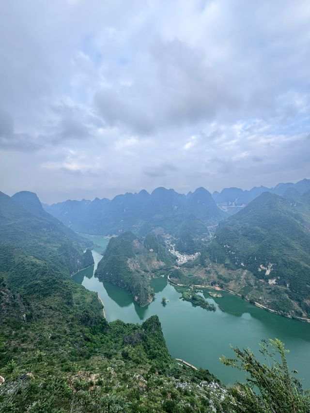 山水秘境凌雲