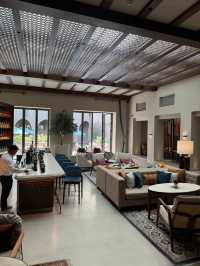 Traditional Meets Modern in Dubai Hotel