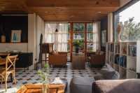 山和湖都在眼前