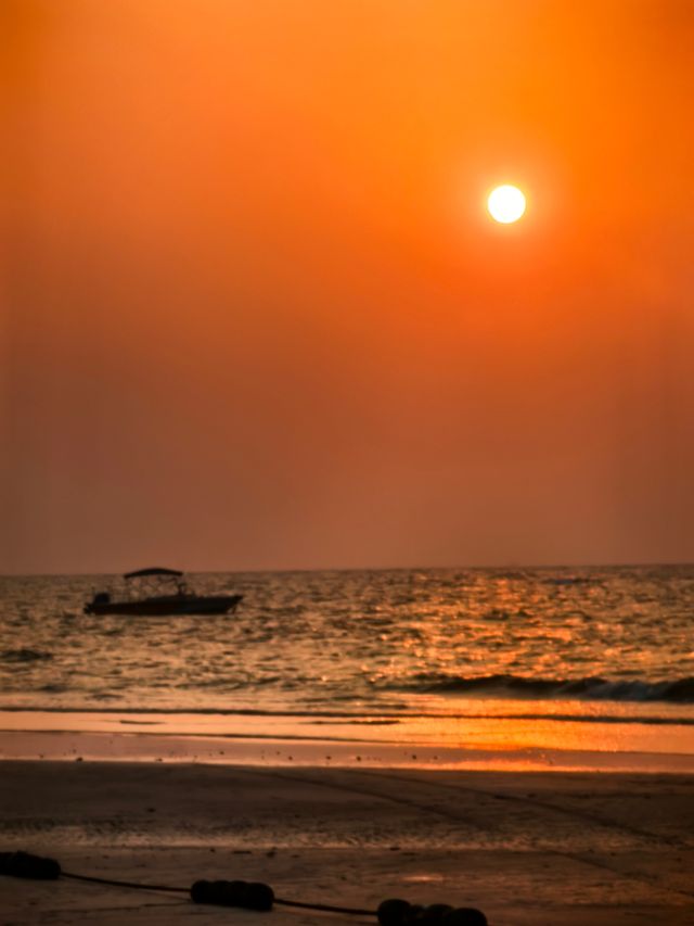 北海絕美日落觀賞地!石螺口海灘的晚霞浪漫哭了 北海絕美日落觀賞地!石螺口海灘的晚霞浪漫哭了