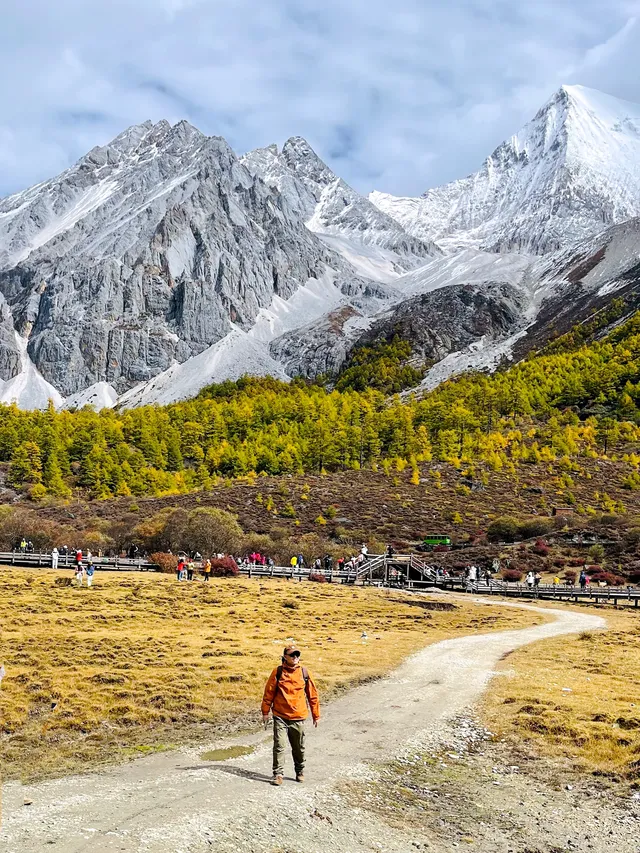 稻城亞丁｜人生照片+1！在英邁勇雪山腳下。