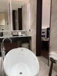 住進星城煙火裡：這家長沙酒店，藏著你要的熱辣與溫柔