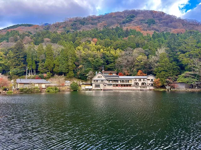 深秋橫斷九州--海拉魯大陸的紅葉狩