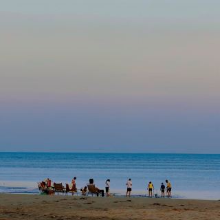 Wanwei Island: My Dreamy Authentic summerbeachnights by the Golden Shore