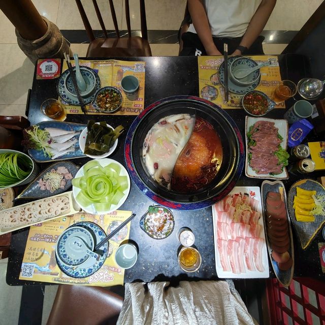 香港也能感受重慶火鍋，美食打卡