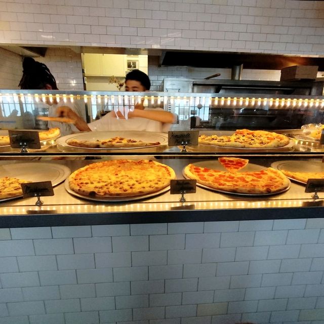 【東京 渋谷】アメリカンスタイルの美味しいピッツァ✨