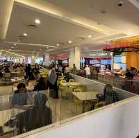 Emirates mall, food court with many options