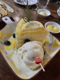 ซีฟู๊ดสุดชิลกับวิวทะเล Laciana By The Sea @หัวหิน