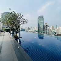 「BTS Phrom Phong 站附近酒店，適合不同旅客」
