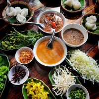 ตะลุย “พิษณุโลก” อิ่มบุญ อิ่มท้อง