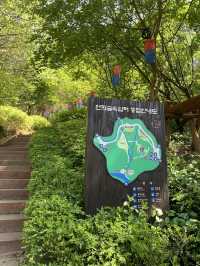 서울 서대문 4월이면 튤립 동산으로 변하는 쉼터🌷 [서대문_연희숲속쉼터]