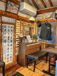 【韓国旅行】70年の歴史を感じるソウル最古の書店カフェ✨