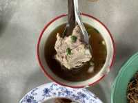 ปอเปี๊ยะหล่อโรง-หมี่หุ้นป้าฉ่าง ของดีภูเก็ต
