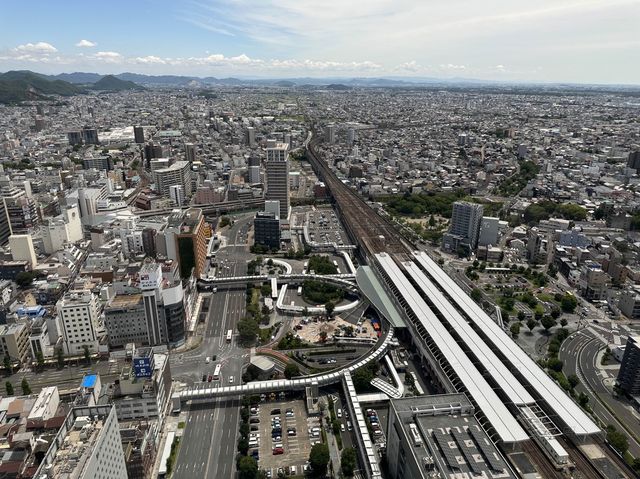 岐阜の景色を43階展望室(スカイラウンジ)から眺める事のできる『岐阜シティ・タワー43』(無料開放)