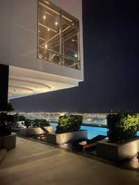 Rooftop Holiday Inn