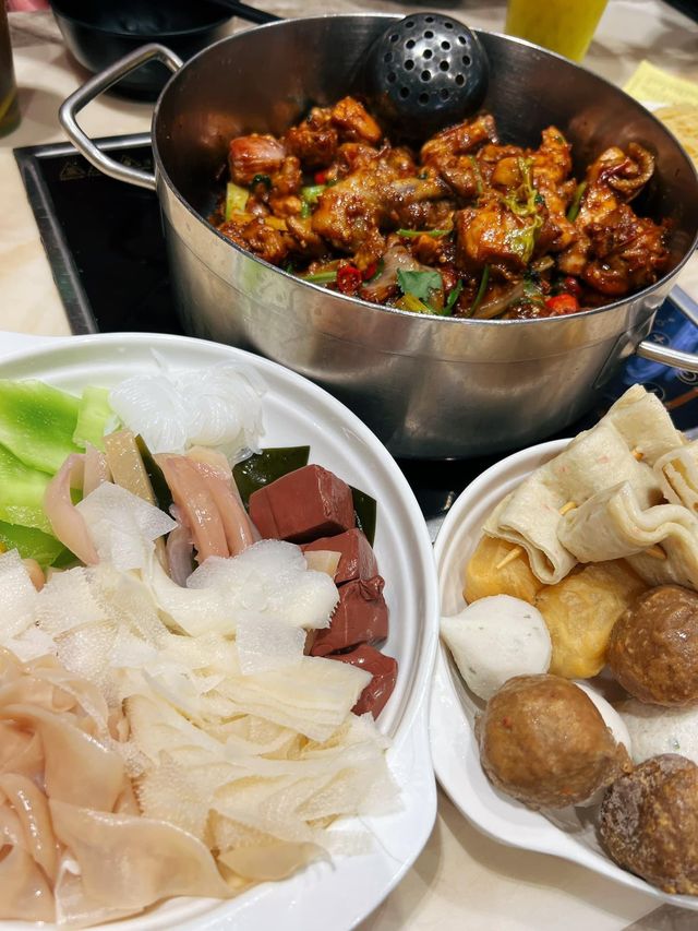 無限添雞 任飲任食雞煲