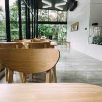 HOL CAFE อ่านยังไงกันนะ ☕️