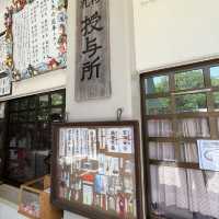 黑色鳥居!