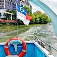 The fascinating river cruise! 🌊🚢