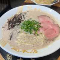 福岡の魅力、食、海、屋台!