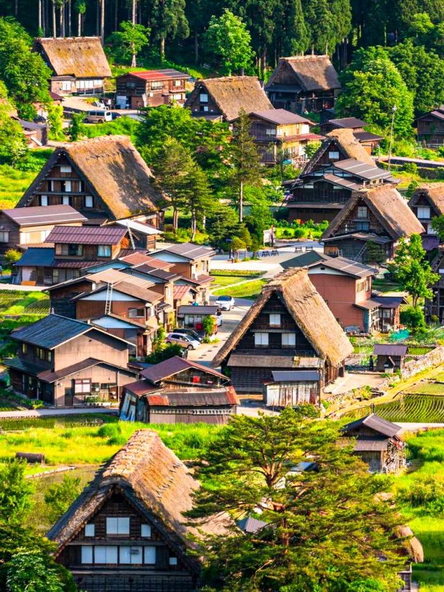 Picture Perfect Trip to Shirakawago