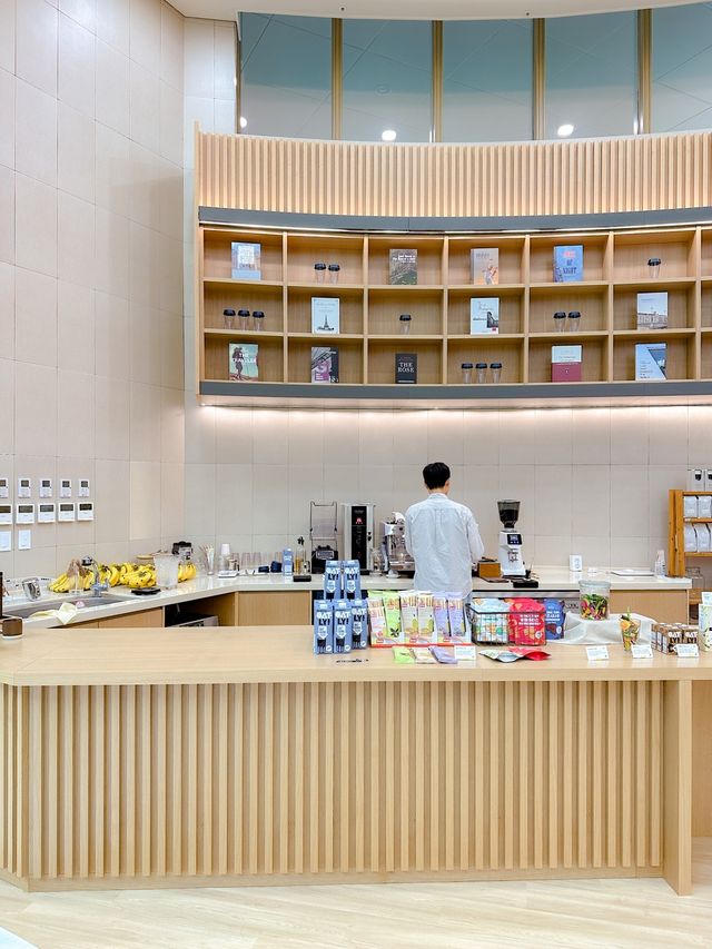 요즘 떠오르는 핫플 서초구립방배숲환경도서관📚