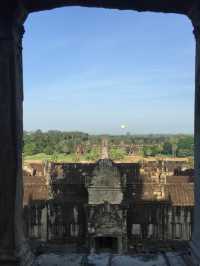 Discover beautiful Sunrise Tour in Angkor Wat