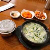 국내여행 대전에서 맛있는 곰탕을 먹을 수 있는 소나무풍경