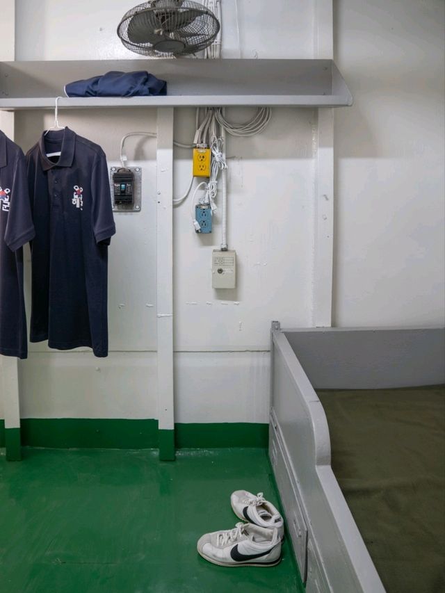 실제 군함이 전시되어있는 함상공원