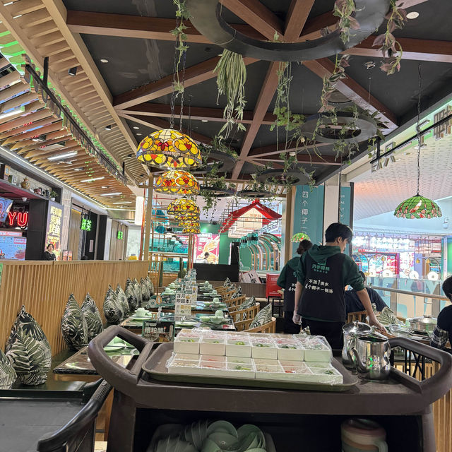 好味到跳起的椰子雞《四季椰林椰子雞》🌴