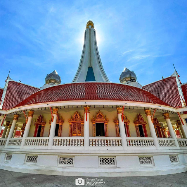 พระมหาธาตุเจดีย์ศรีชัยนาท