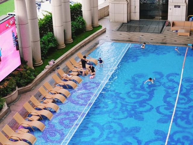 「台北美福大飯店」：氣派建築，頂級舒適體驗