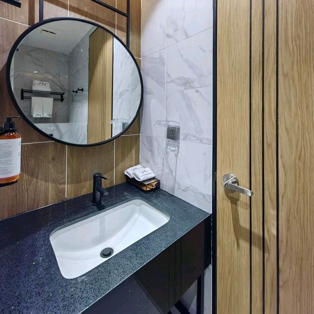 Mercure KL