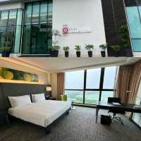 【吉隆坡】Hilton Garden Inn Puchong：近捷運站，房間景觀佳