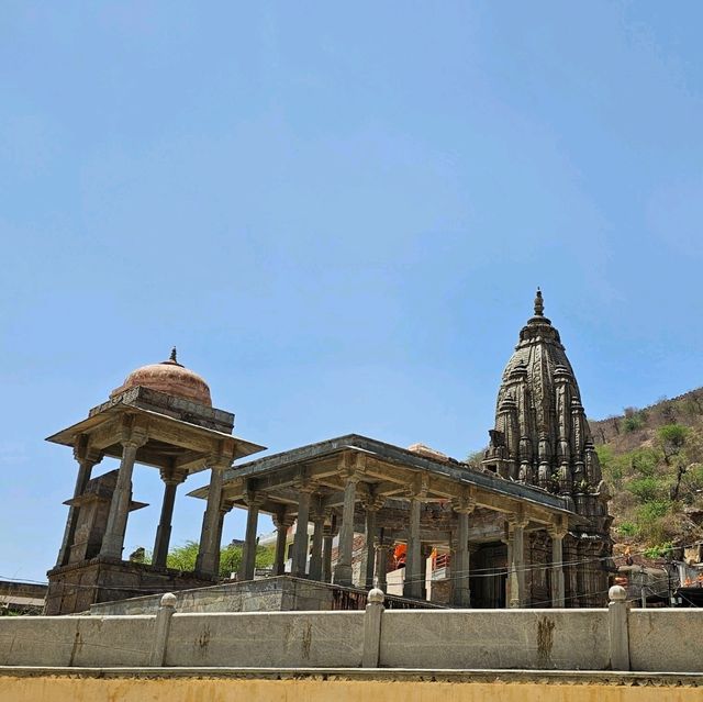Panna Meena ka Kund