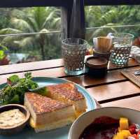 Ubud 大自然に溶け込んだ楽園ホテル🌳