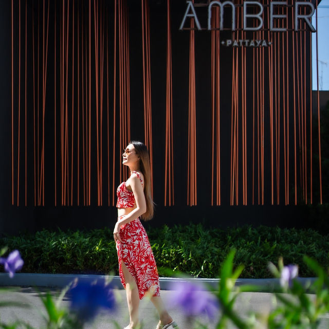🤩โรงแรมเกร๋ๆ กลางเมืองพัทยาสไตล์โมเดิร์นทรอปิคอล☘️