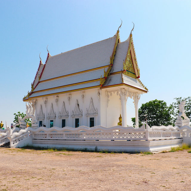 วัดสุขอารีย์ธรรมาราม