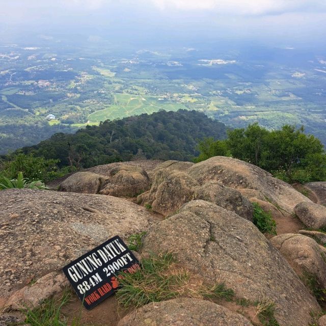 Day trip hike with great views in Malaysia!