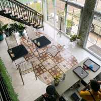 GREEN COFFEE HOUSE | COZY ALLEYWAY COFFEE SHOP FOR RELAXING