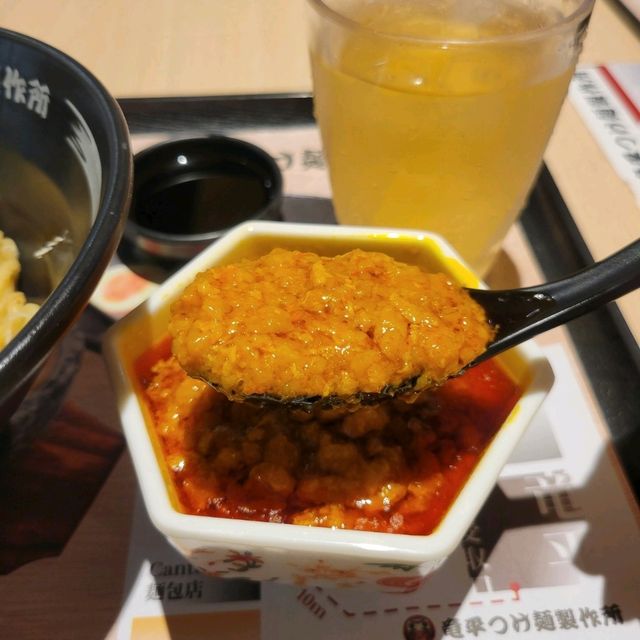 在香港竟然也能吃到平靚正的蟹粉麵🤤