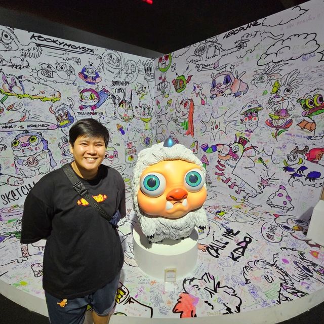 DREAMSCAPE OF ART TOYTHE  2