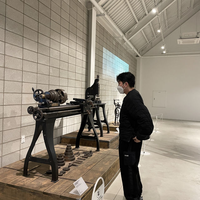 정원과 볼거리가 가득 복합문화공간 시몬스테라스🧱