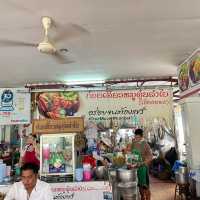 ลำพูนเมืองเล็กๆที่น่ารัก วัดสวย ของกินอร่อย 
